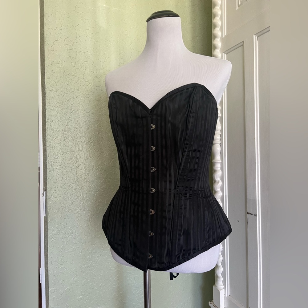 Corset Story Longline Waist Training/Steel Boned Corset. Size 32 In, Black